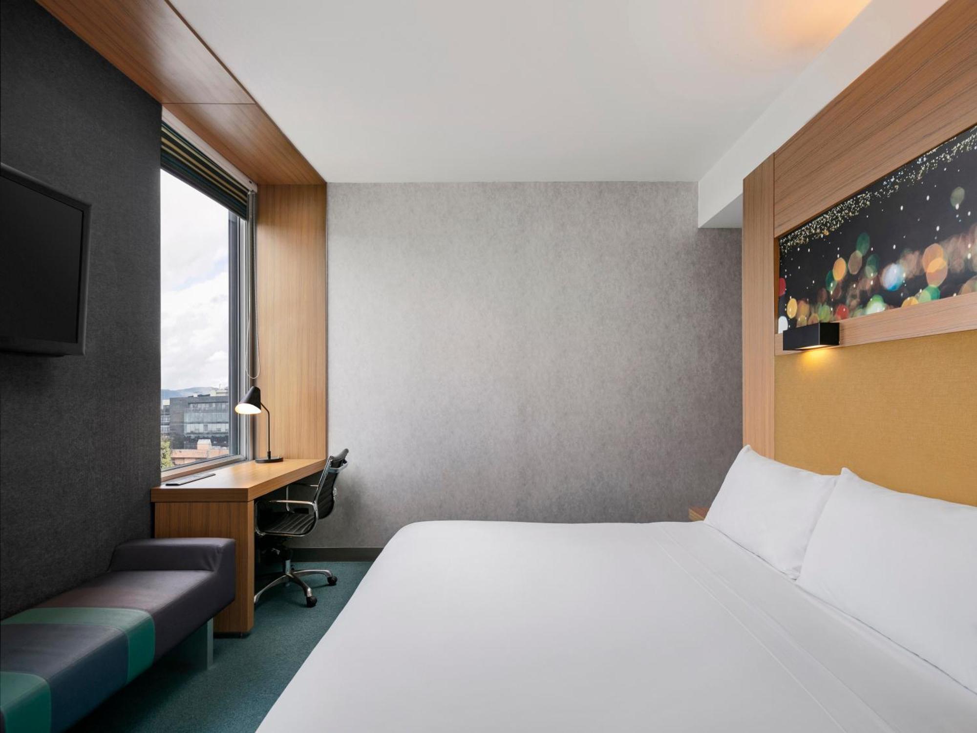 เอลอฟท์ โบโกตา แอร์พอร์ต Hotel ภายนอก รูปภาพ