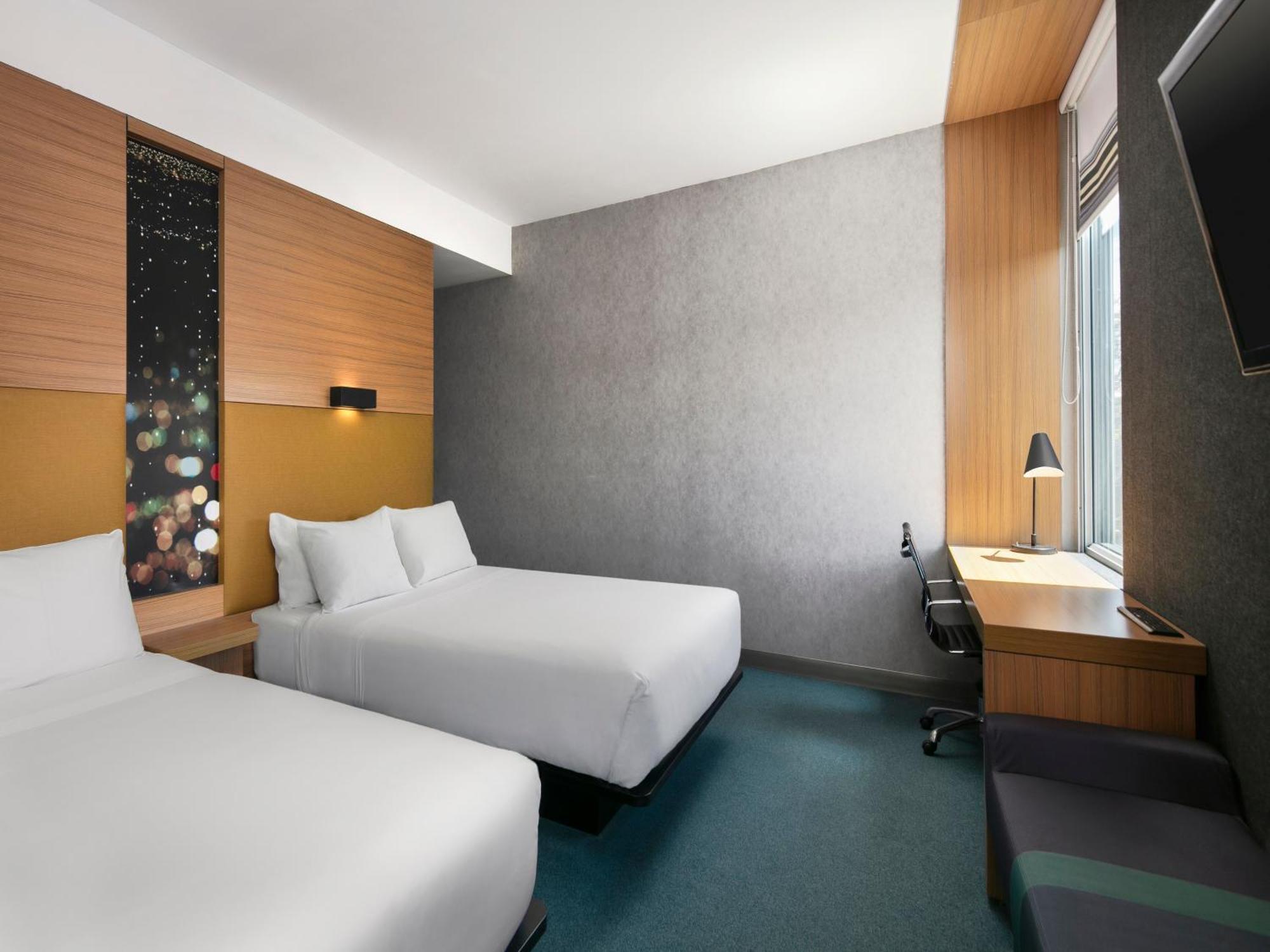 เอลอฟท์ โบโกตา แอร์พอร์ต Hotel ภายนอก รูปภาพ